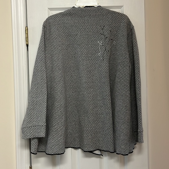 Lady Jane jacket with embroidery- one of a kind private designer- $12 XL - Picture 4 of 7